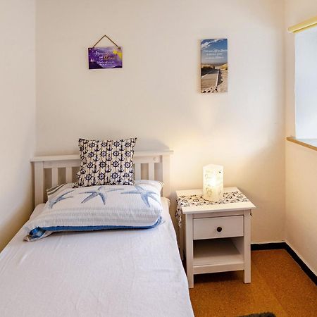 Ferienhaus Segelboot Krummhörn Buitenkant foto